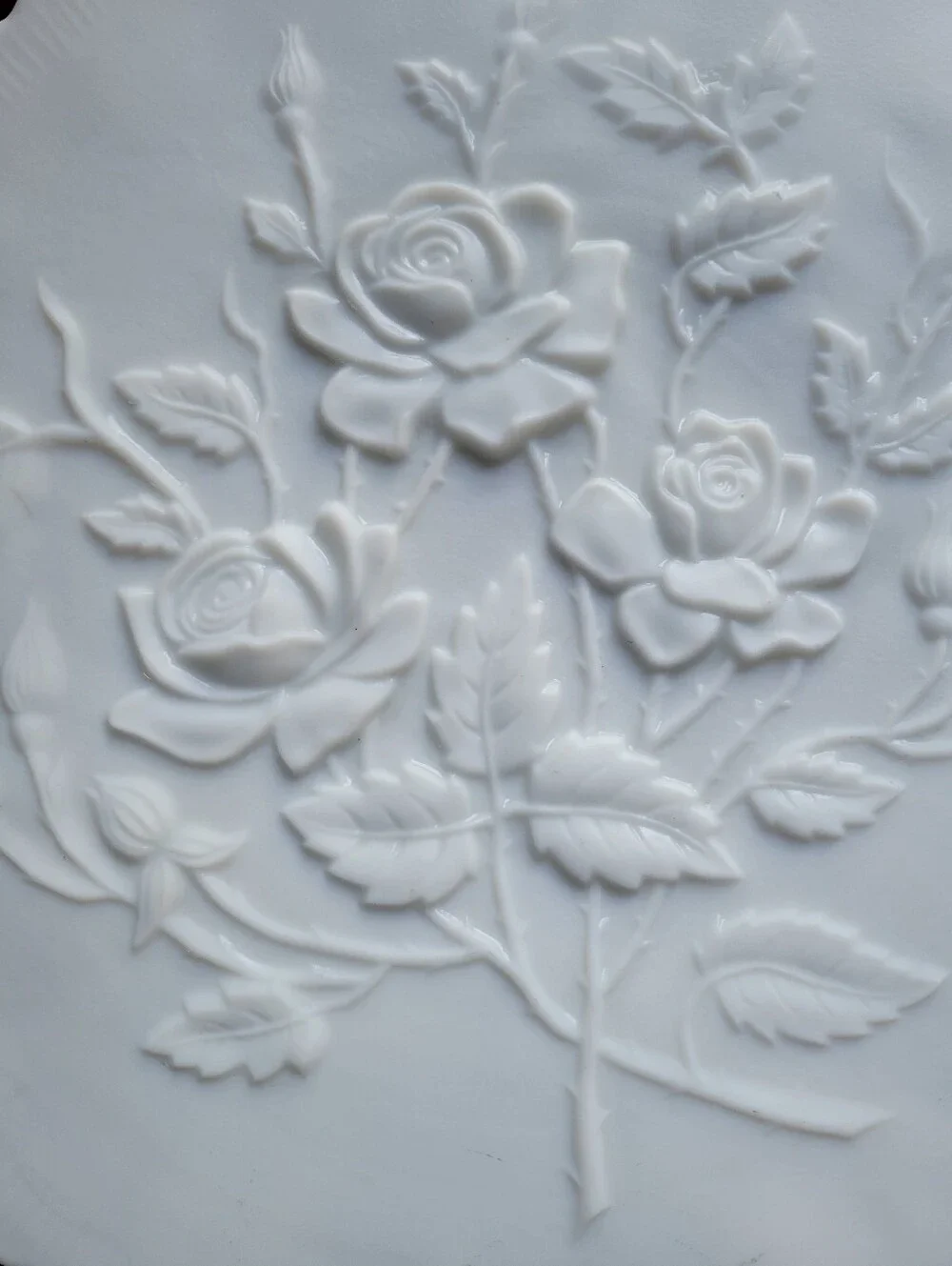 Lg. 12 ½” 3-Rose IMPERIAL Milk Glass MCM Vintage Embossed Cake Serving Platter